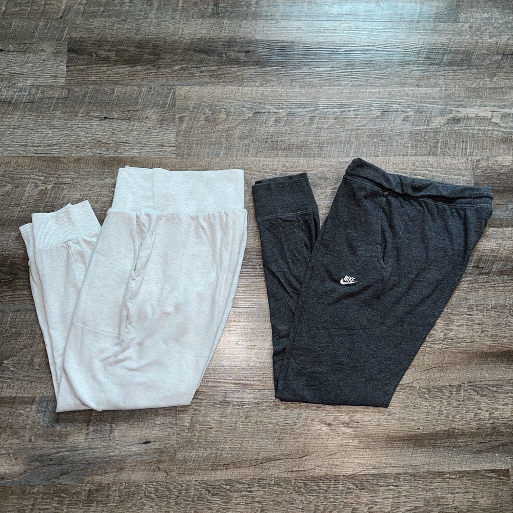 Nike Jogger Sweatpants (Set of 2)